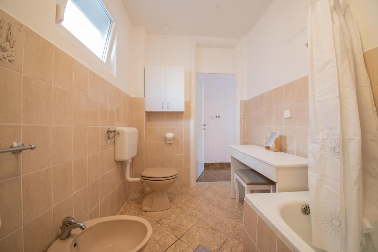 Apartman Bozica Vir Extérieur photo