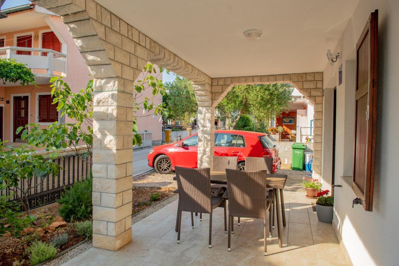 Apartman Bozica Vir Extérieur photo